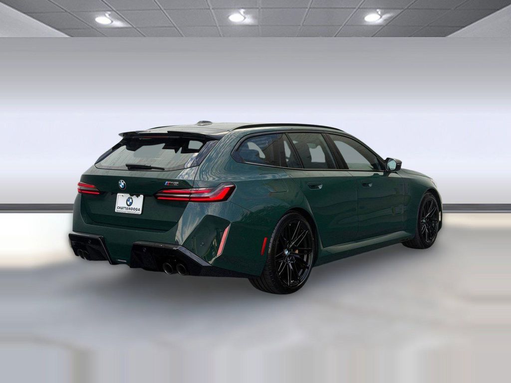 2026 BMW M5 BASE — фото 9