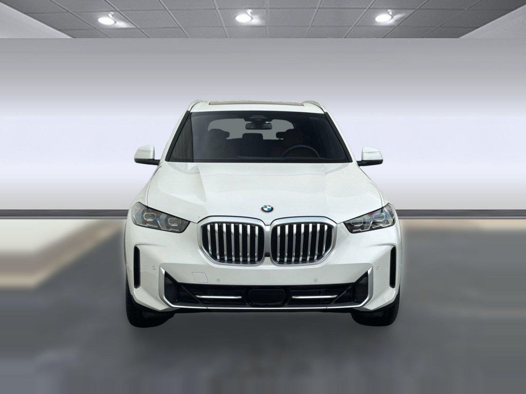صورة 6 لـ 2026 BMW X5 XDRIVE40I