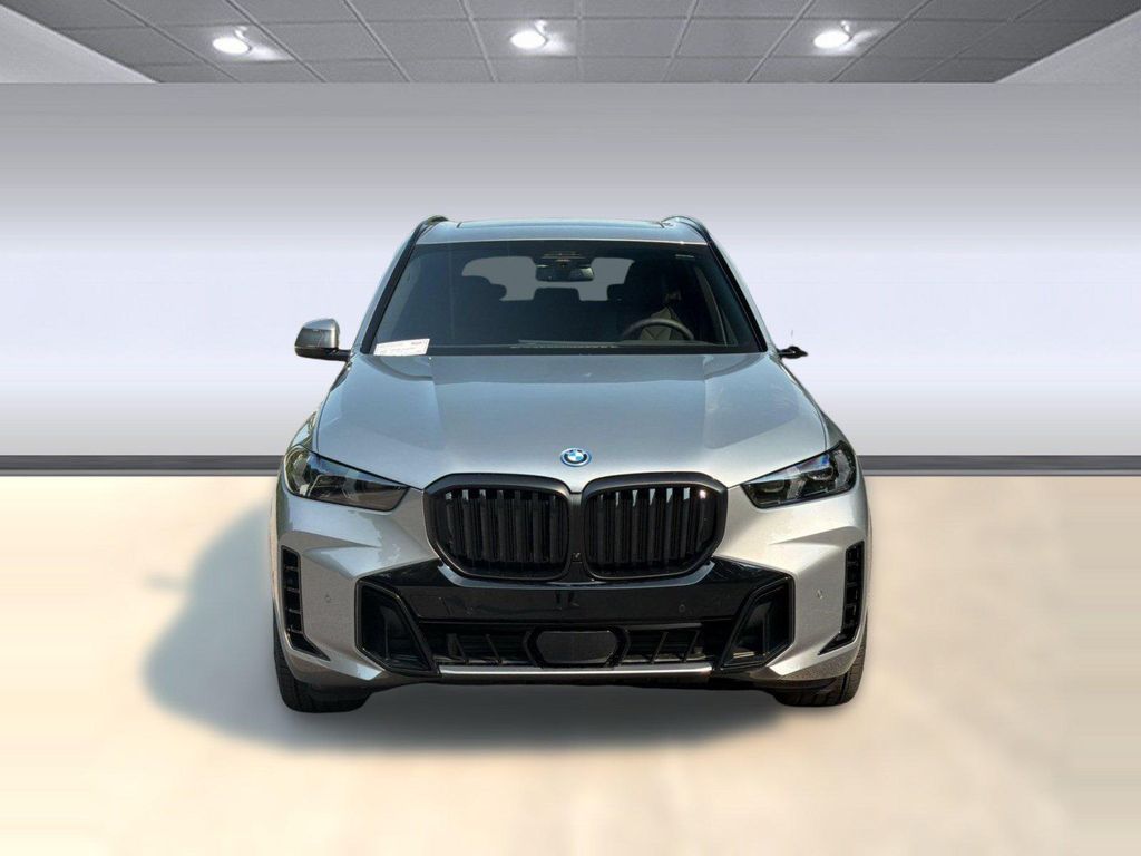 صورة 6 لـ 2026 BMW X5 PHEV XDRIVE50E