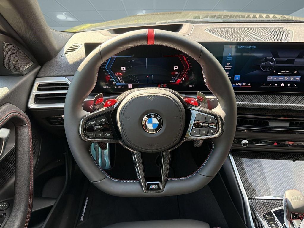 صورة مصغرة 11 لـ 2026 BMW M2 BASE