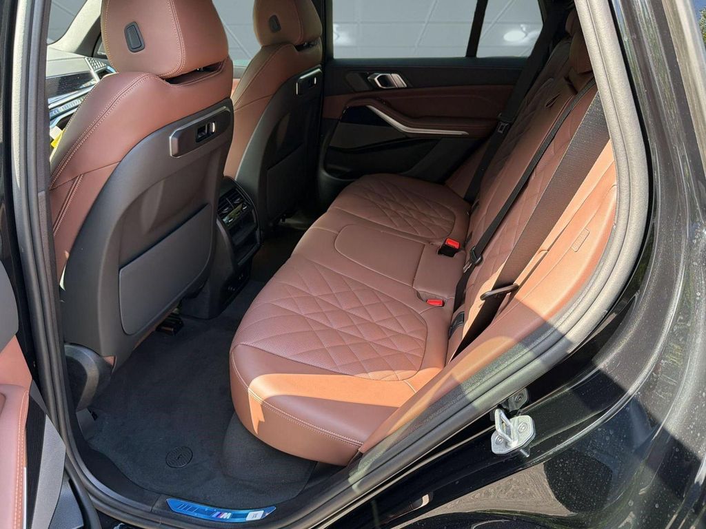 صورة مصغرة 20 لـ 2026 BMW X5 XDRIVE40I