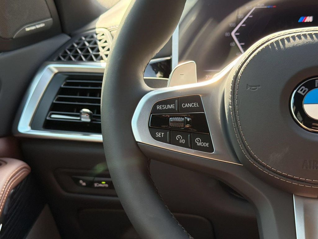 صورة مصغرة 15 لـ 2026 BMW X5 XDRIVE40I