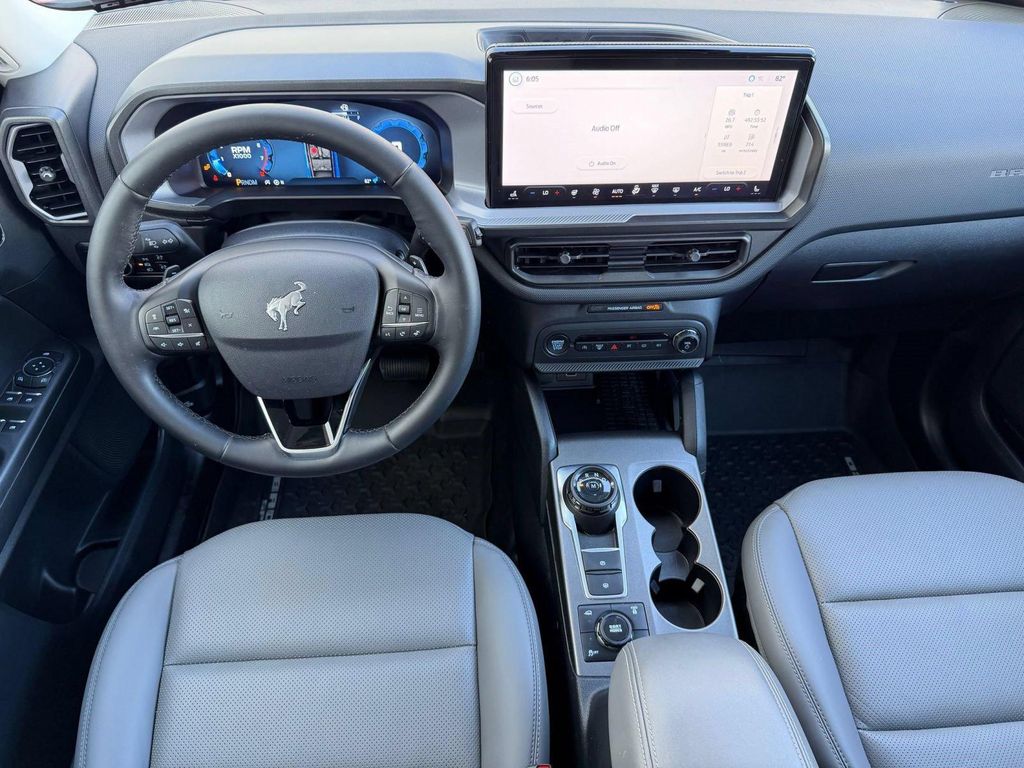 2025 FORD BRONCO SPORT BADLANDS 缩略图 24