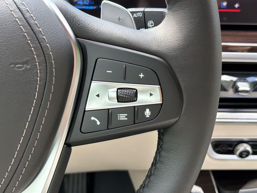 صورة مصغرة 16 لـ 2026 BMW X5 PHEV XDRIVE50E
