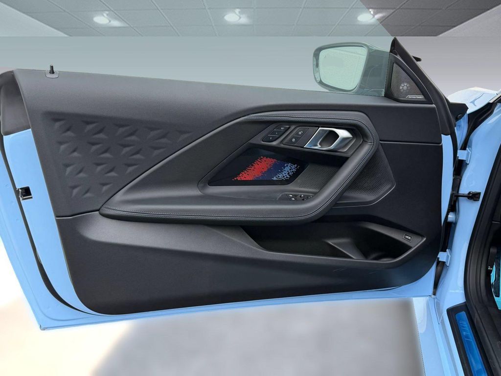 2026 BMW M240 I — миниатюра 20