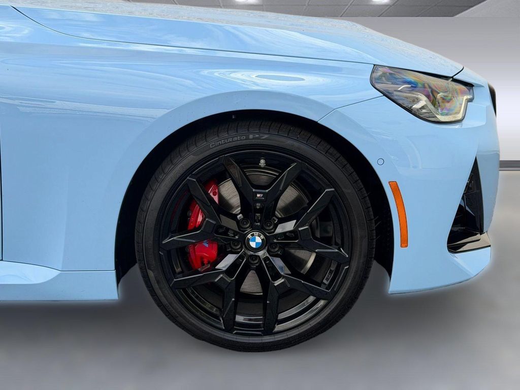 2026 BMW M240 I — миниатюра 11