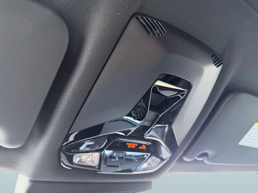 2026 BMW X1 XDRIVE28I — миниатюра 20