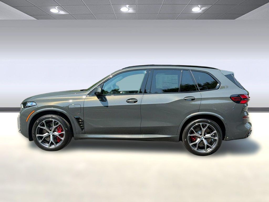 2026 BMW X5 PHEV XDRIVE50E 照片 2