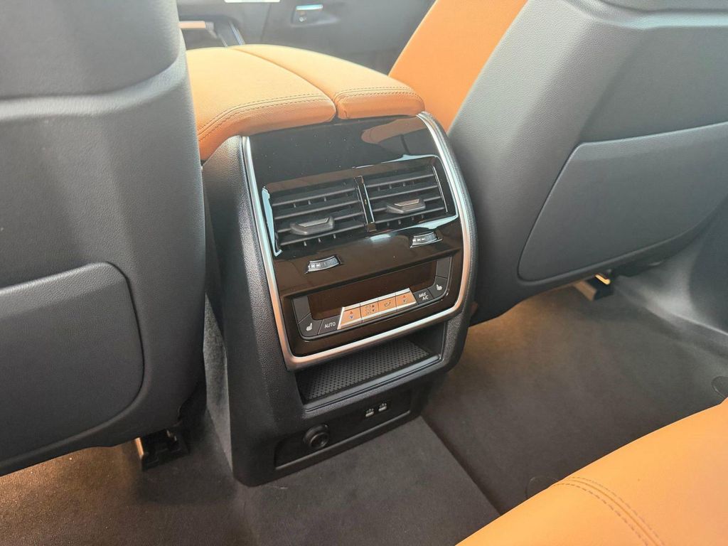 2026 BMW X5 PHEV XDRIVE50E 缩略图 22