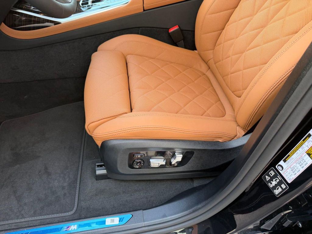 2027 BMW X7 XDRIVE40I 缩略图 13