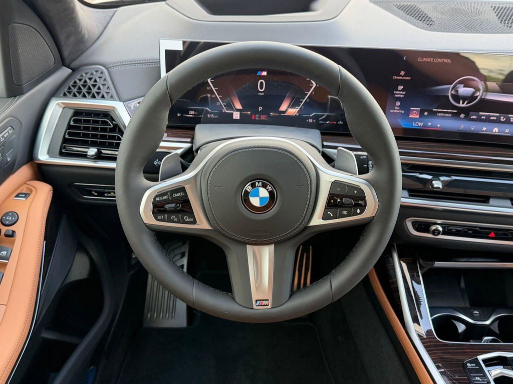 صورة مصغرة 16 لـ 2027 BMW X7 XDRIVE40I