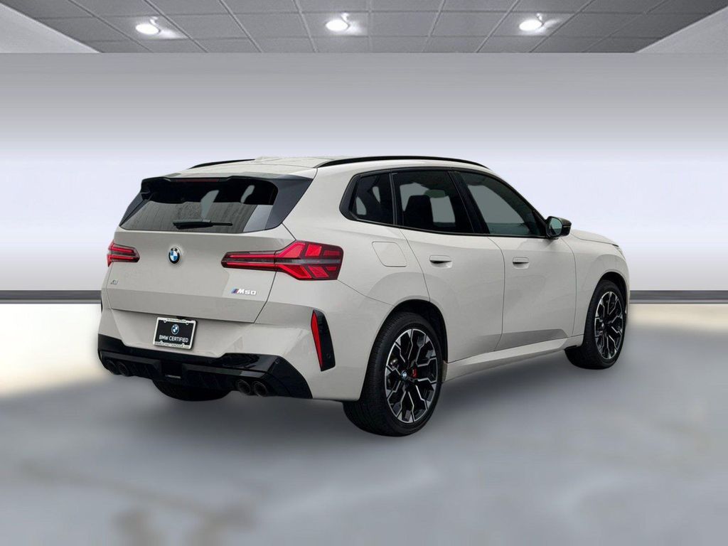 صورة 9 لـ 2025 BMW X3 M50 XDRIVE