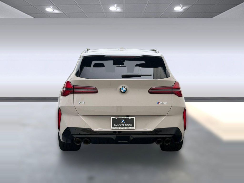 صورة 10 لـ 2025 BMW X3 M50 XDRIVE