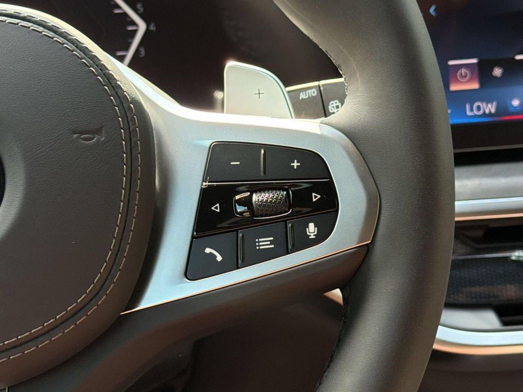 صورة مصغرة 27 لـ 2026 BMW X5 XDRIVE40I