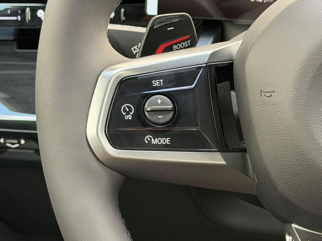 صورة مصغرة 16 لـ 2026 BMW 530 530I