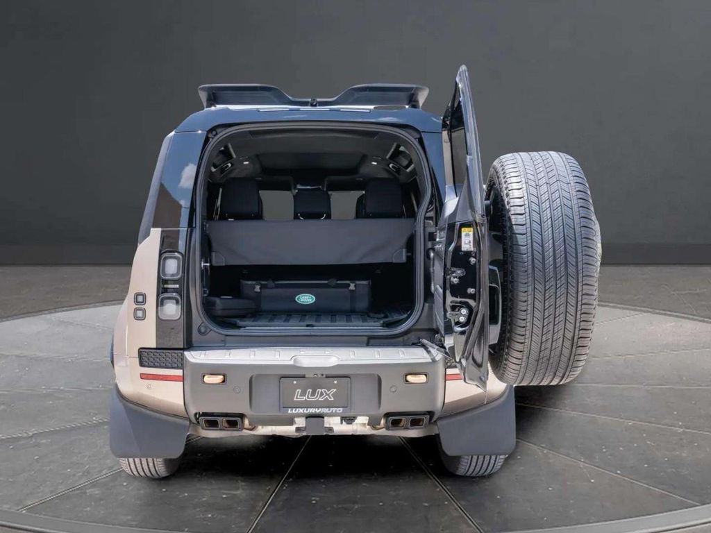 صورة مصغرة 38 لـ 2026 LAND Rover DEFENDER P635 OCTA