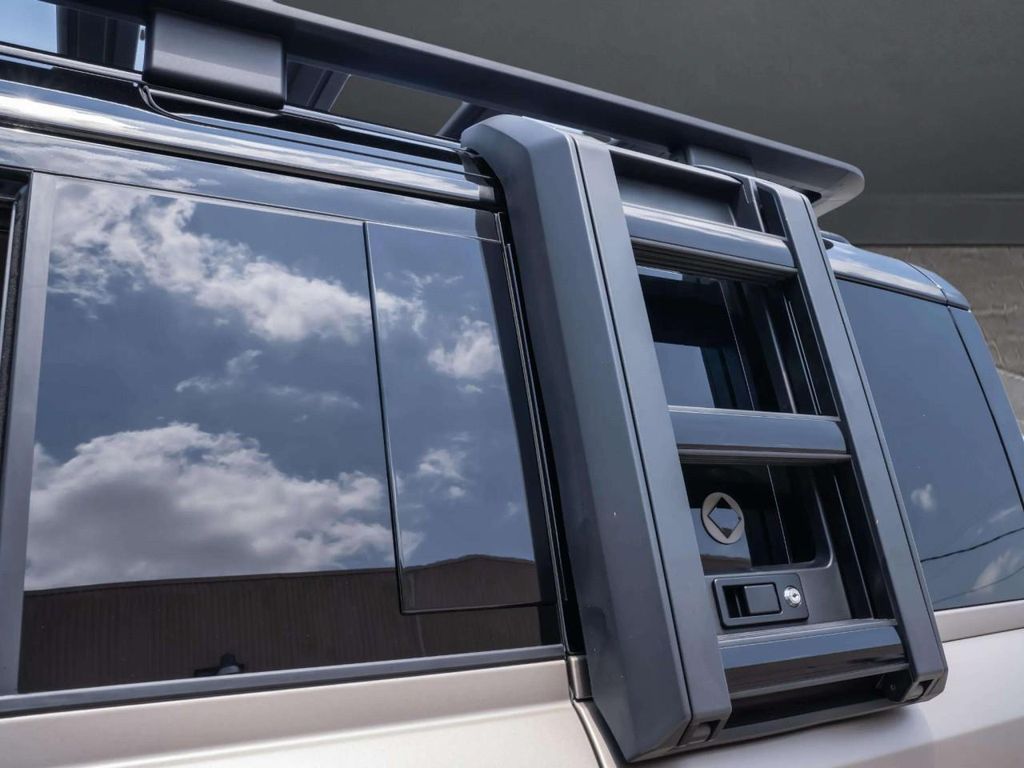 صورة مصغرة 42 لـ 2026 LAND Rover DEFENDER P635 OCTA