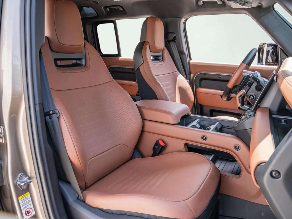 صورة مصغرة 21 لـ 2026 LAND Rover DEFENDER P635 OCTA