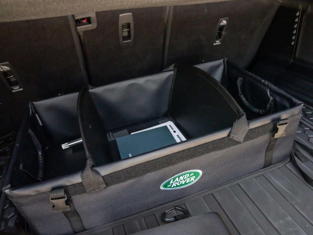 صورة مصغرة 30 لـ 2026 LAND Rover DEFENDER P635 OCTA