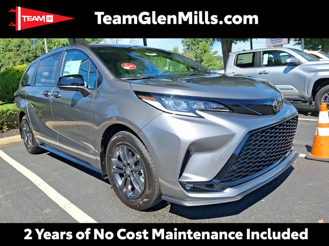 New 2026 Toyota Sienna XSE 7 Passenger