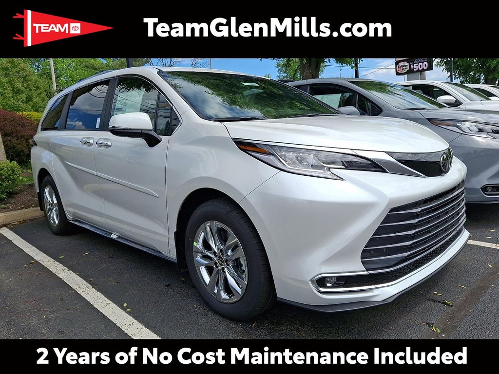 New 2026 Toyota Sienna Limited