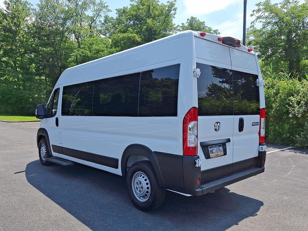 2024 RAM PROMASTER 2500 TRADESMAN thumbnail 25