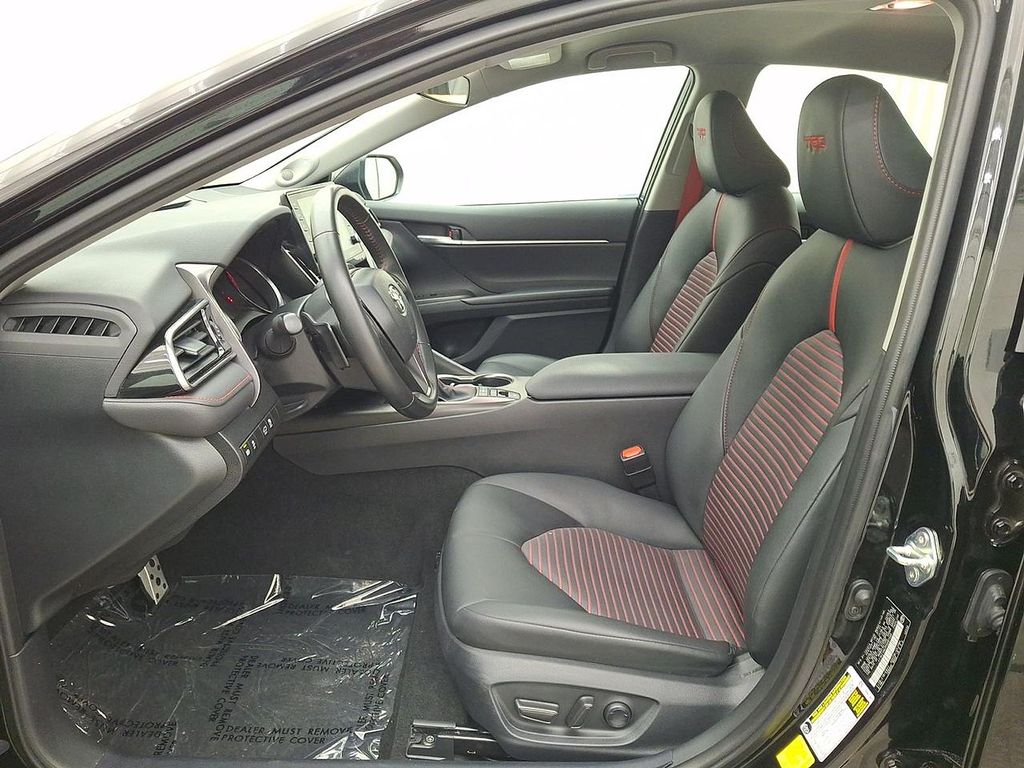 صورة مصغرة 15 لـ 2023 Toyota CAMRY TRD