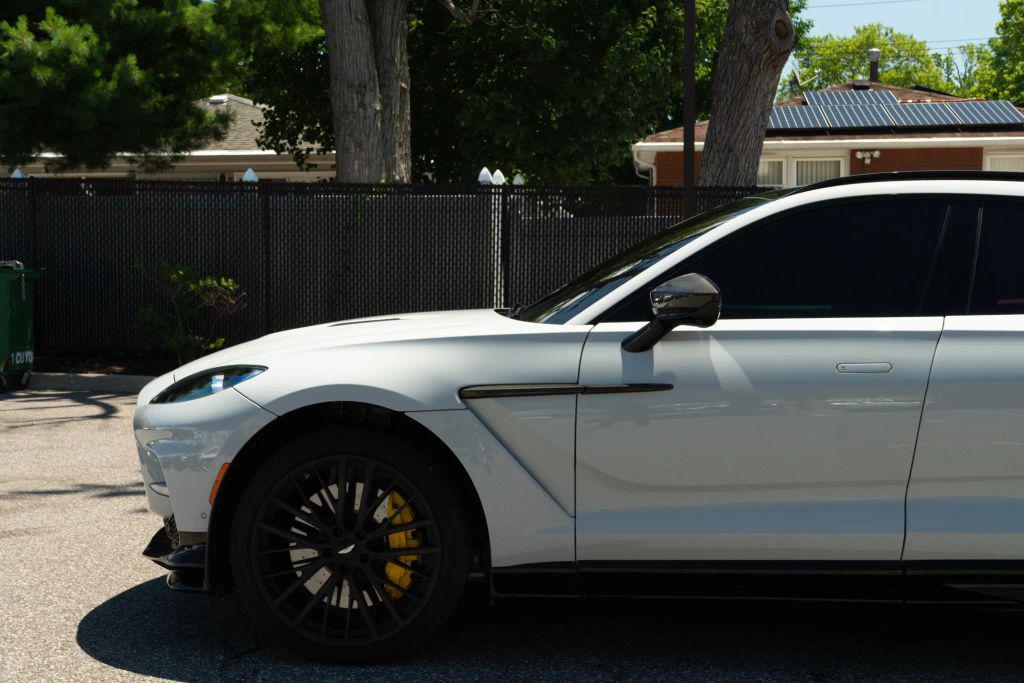 2023 Aston Martin DBX 707 thumbnail 39