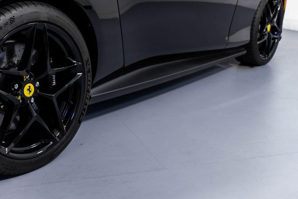 2024 Ferrari ROMA SPIDER BASE — миниатюра 19
