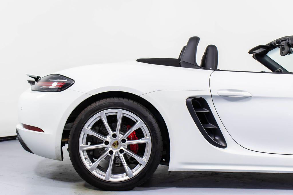 صورة مصغرة 18 لـ 2024 Porsche 718 BOXSTER S