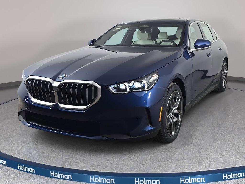 New 2026 BMW 530 i xDrive