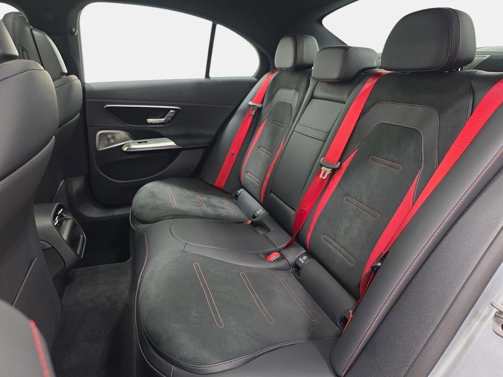 2025 Mercedes-BENZ AMG E 53 BASE 缩略图 13