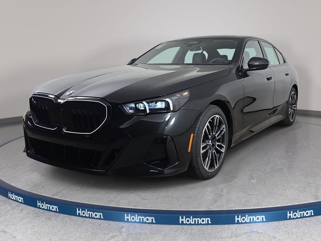 New 2026 BMW 530 i xDrive