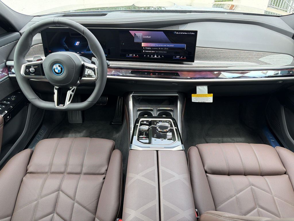 2026 BMW 750E I XDRIVE 缩略图 12