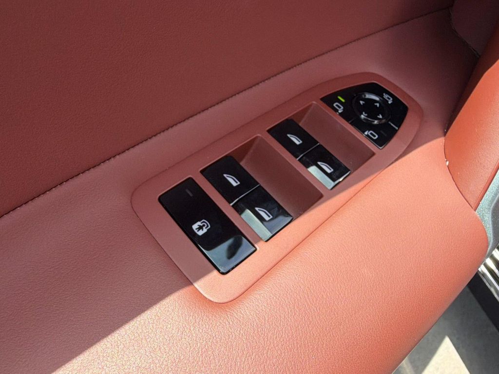 2026 BMW IX XDRIVE45 — миниатюра 13