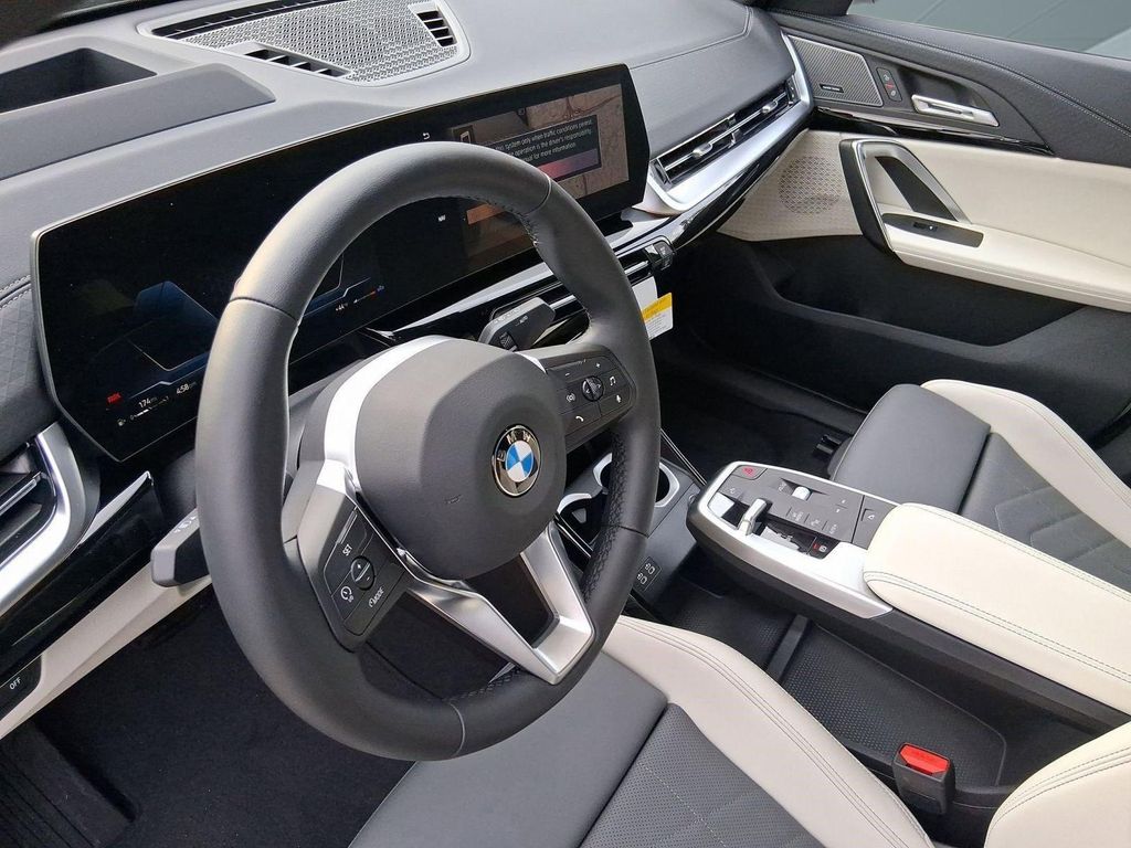 صورة 4 لـ 2026 BMW X2 XDRIVE28I