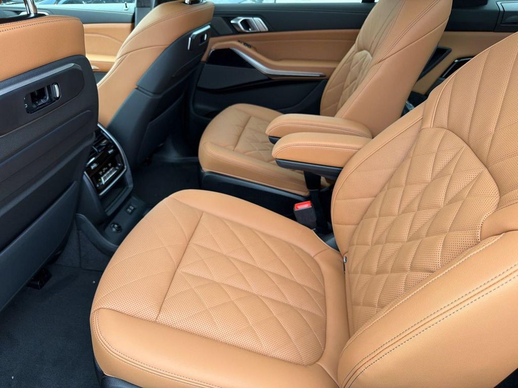 صورة مصغرة 22 لـ 2027 BMW X7 XDRIVE40I