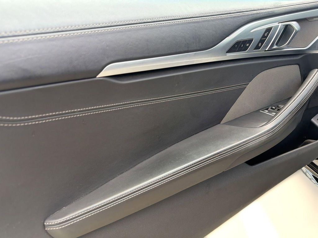 2022 BMW 840 I thumbnail 11