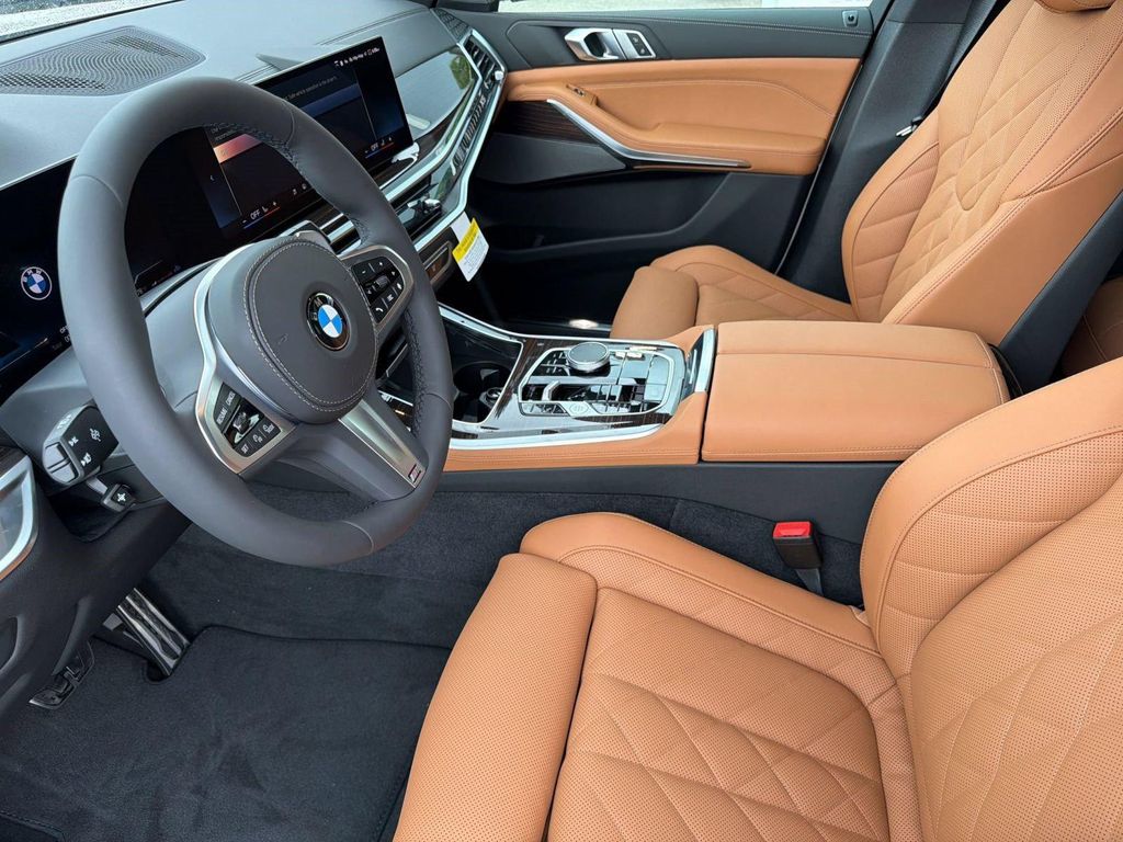 صورة 5 لـ 2026 BMW X5 SDRIVE40I