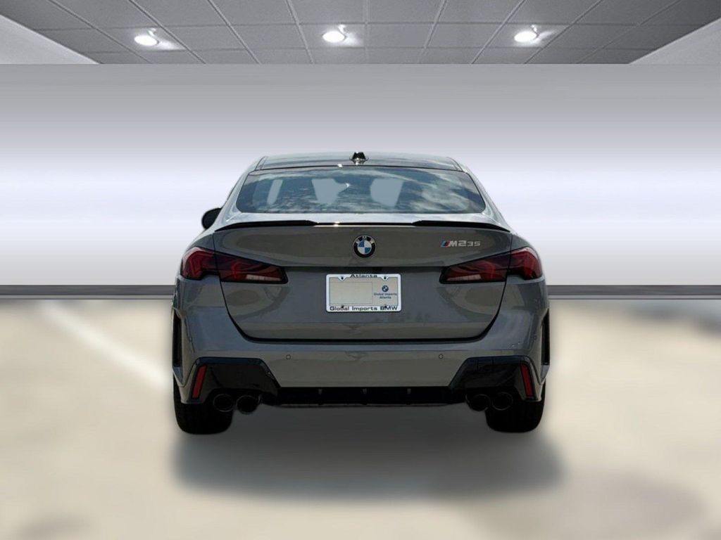 صورة مصغرة 9 لـ 2026 BMW M235 GRAN COUPE XDRIVE