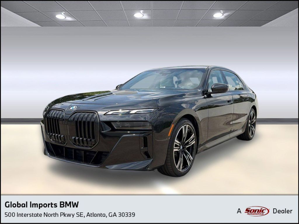 New 2026 BMW 740 740i