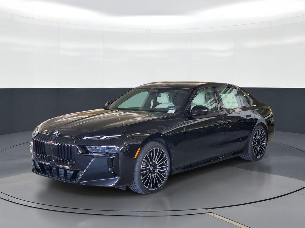 New 2026 BMW 740 i