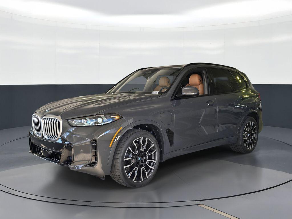 New 2026 BMW X5 PHEV xDrive50e