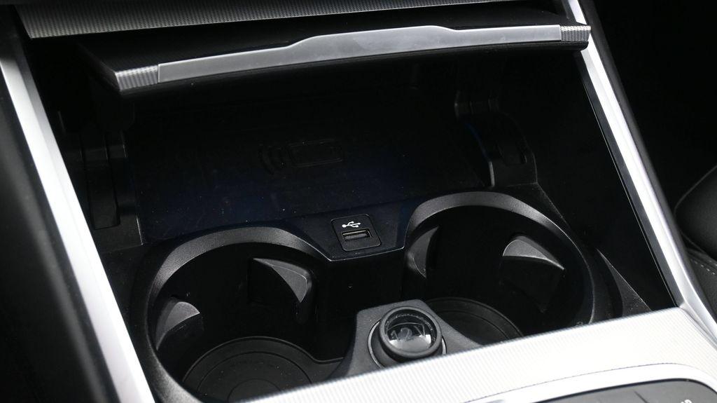 صورة مصغرة 24 لـ 2023 BMW I4 GRAN COUPE EDRIVE40