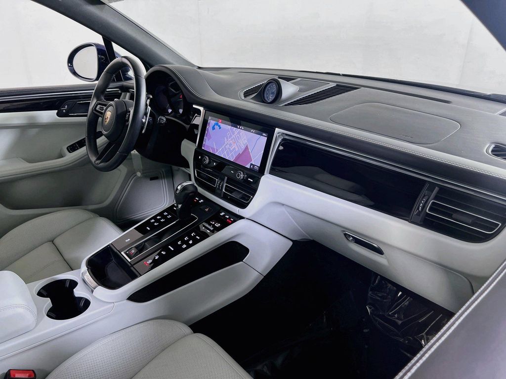 صورة مصغرة 29 لـ 2025 Porsche MACAN