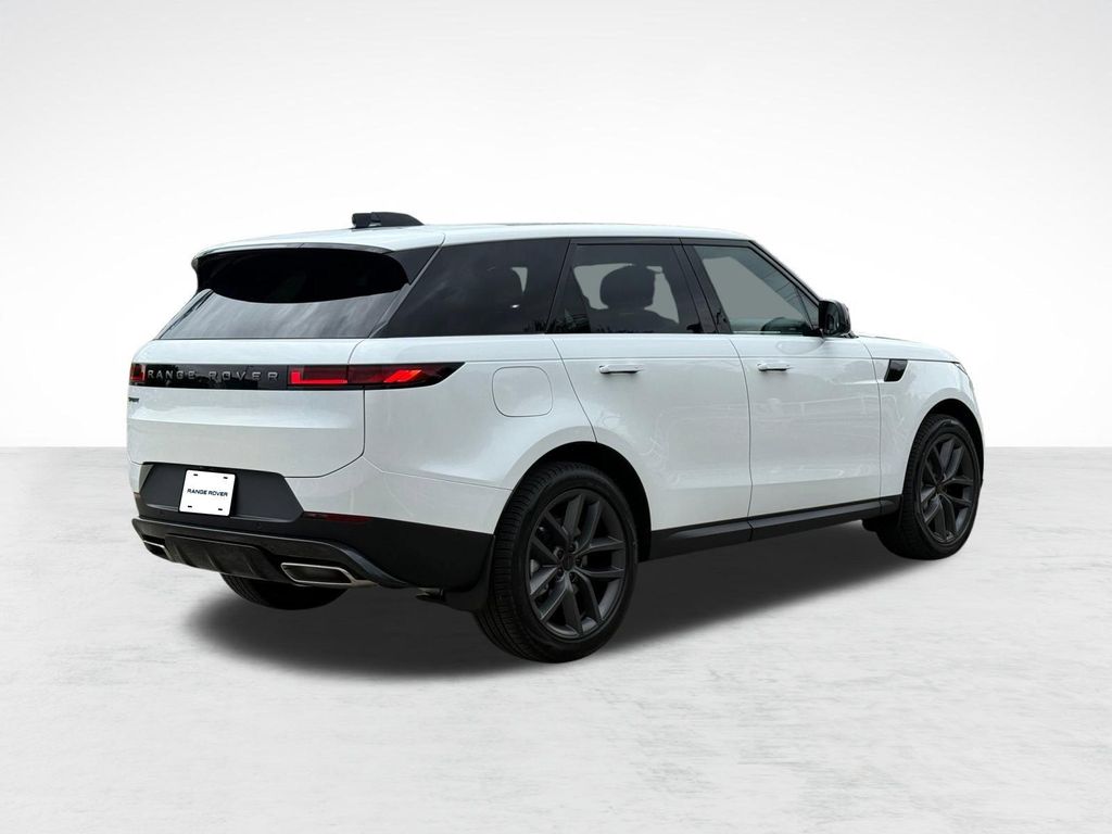 صورة 9 لـ 2026 LAND Rover RANGE ROVER SPORT SE