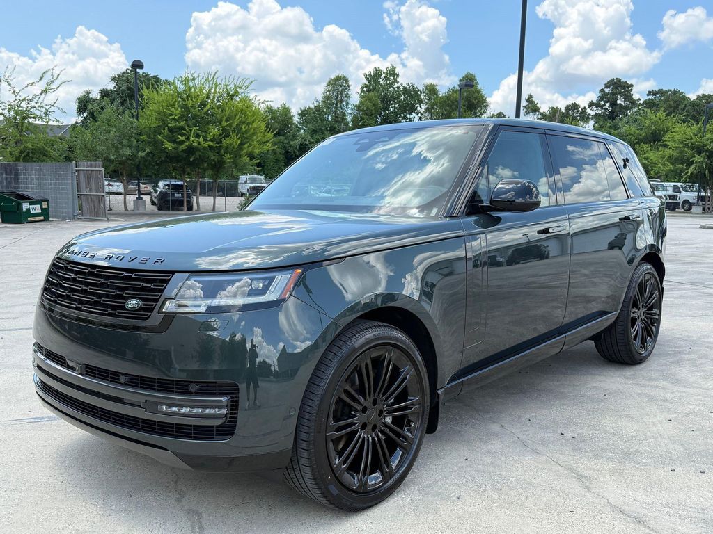 New 2026 Land Rover Range Rover P400 SE 7 Seat