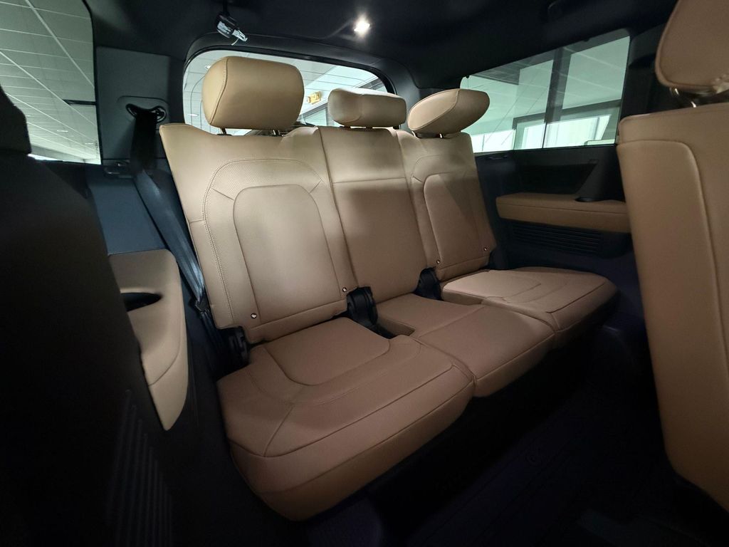 صورة مصغرة 23 لـ 2026 LAND Rover DEFENDER P300 S