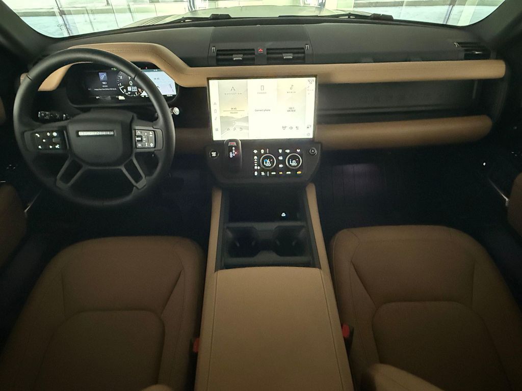 صورة مصغرة 15 لـ 2026 LAND Rover DEFENDER P300 S