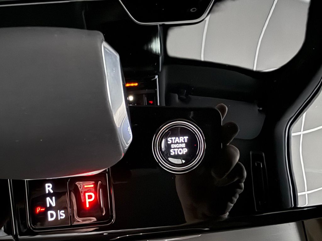 2026 LAND Rover RANGE ROVER SPORT SE — миниатюра 15